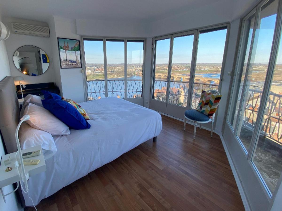 Appartement Panoramique Au Centre De Moulins Avec Terrasse, 2 Chambres, Et Equipements Modernes - Fr-1-489-412 Buitenkant foto